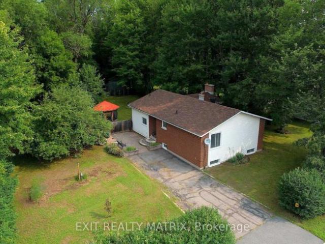 House for sale in Russell, Ontario