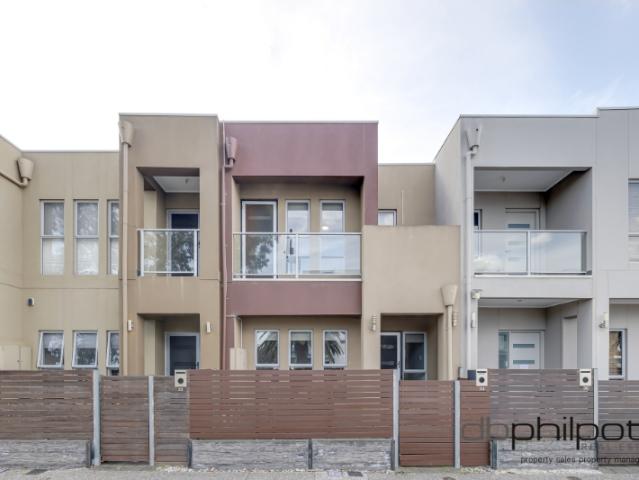 House for rent in Mawson Lakes, Adelaide
