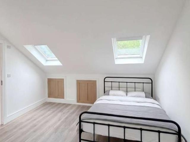House for rent in London Borough of Ealing, Greater London
