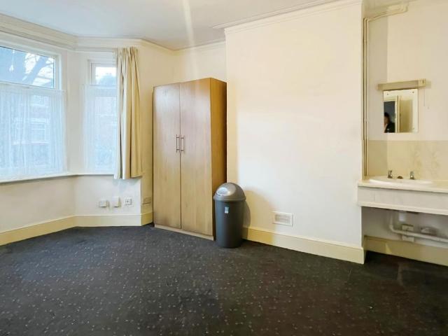 House for rent in Eastleigh, Helford