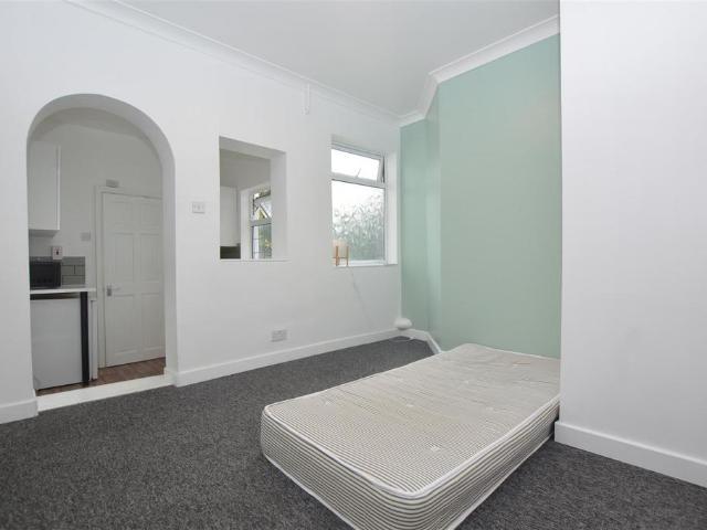 House for rent in New Catton, East Bank