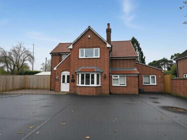 House for rent in Eaton Rise, East Bank