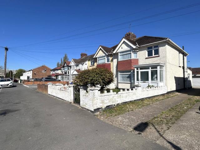 House for rent in Hayes, Greater London