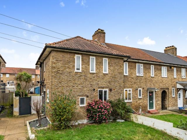 House for rent in London Borough of Lewisham, Greater London