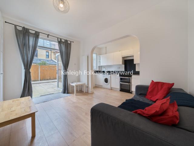 House for rent in Furzedown, Greater London