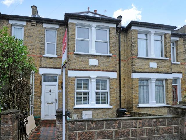 House for rent in London Borough of Merton, Raynes Park