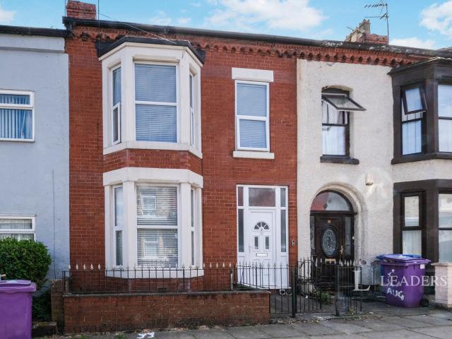 House for rent in Calderstones