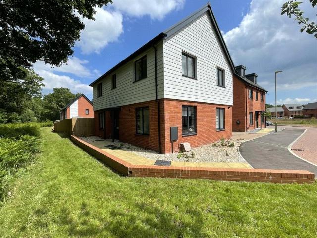 House for rent in Curbridge, Hampshire