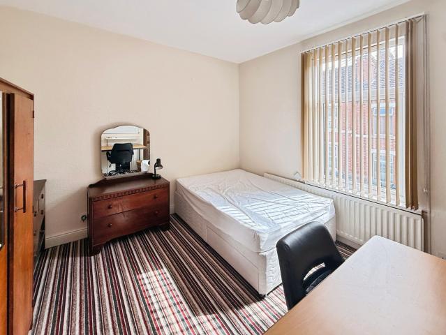 House for rent in Spon End, West Midlands