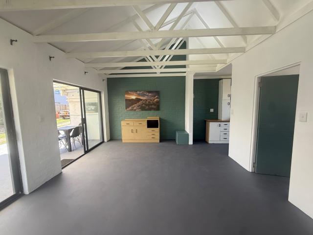 House for rent in Baardskeerdersbos, Western Cape