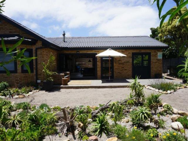 House for rent in Baardskeerdersbos, Western Cape