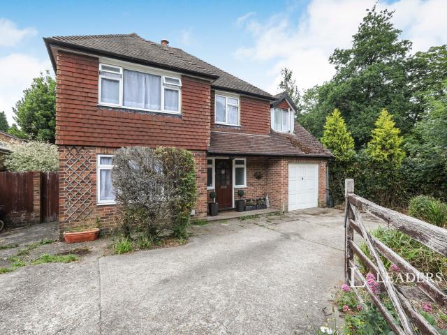 House for rent in Blackwell, Perryfields
