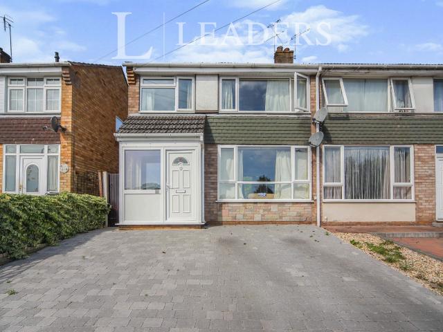 House for rent in Dines Green, Worcestershire