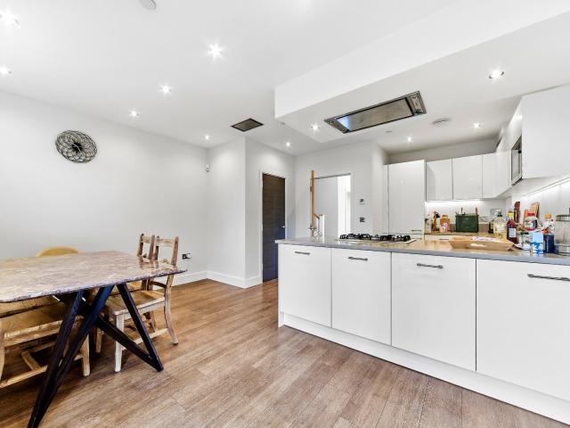 House for rent in Clapham, Greater London