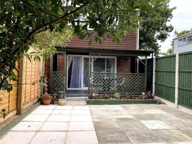 House for rent in Woodside Estate, Houghton Regis