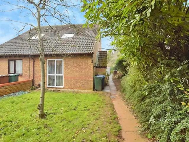 Apartment for rent in Elmsbrook, Evershot