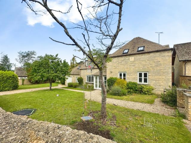 House for rent in Fossebridge, Gloucestershire