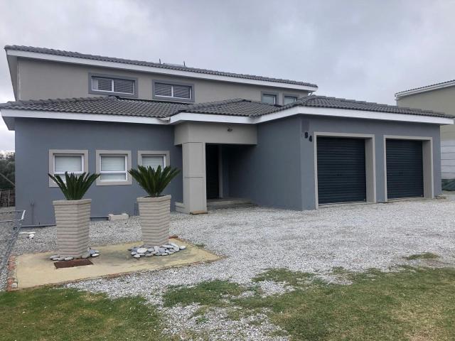 House for rent in Baardskeerdersbos, Western Cape