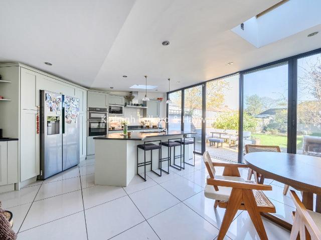 House for rent in Elmers End, Isle Of Man