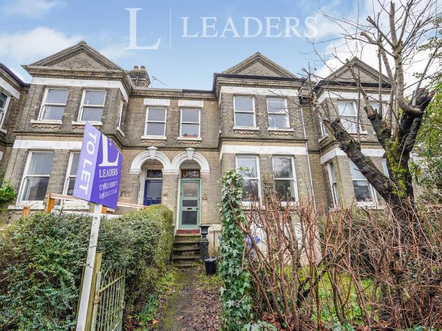 House for rent in Heigham Grove, East Bank
