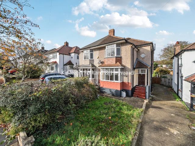 House for rent in Elmstead, Greater London