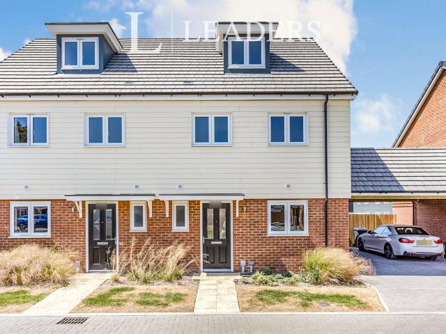 House for rent in Perryfields, West Sussex