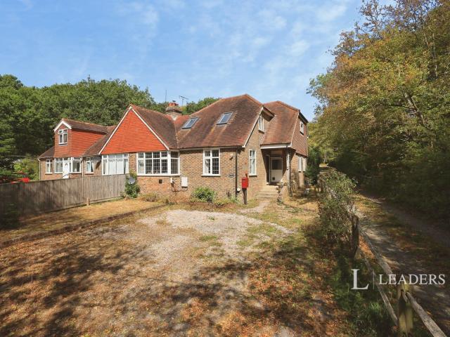 House for rent in Lower Dicker, Cross In Hand