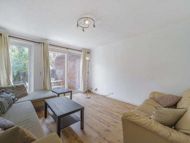 House for rent in Clapham, Greater London