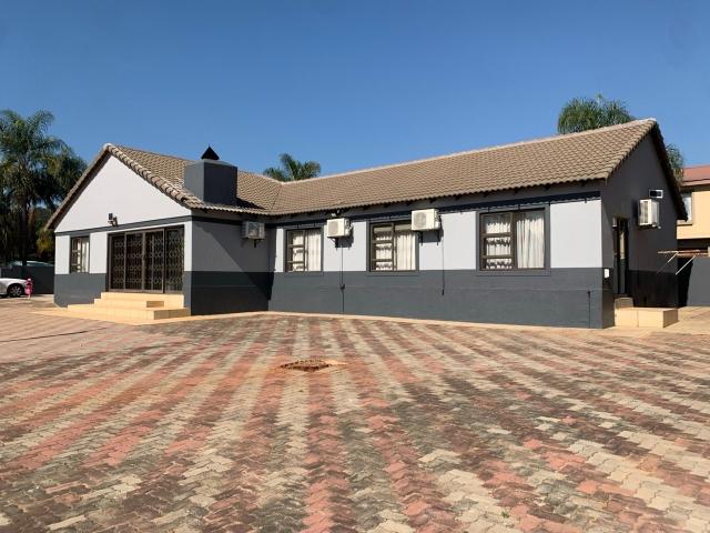 House for rent in Tshwane Ward 98, Akasia