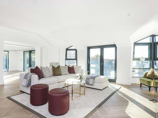 House for rent in Bayswater, Greater London