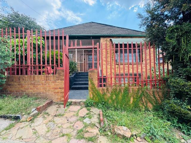 House for rent in Malvern East, Johannesburg