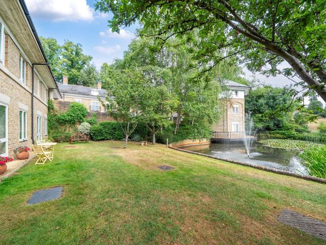 House for rent in Kingston Vale, Greater London