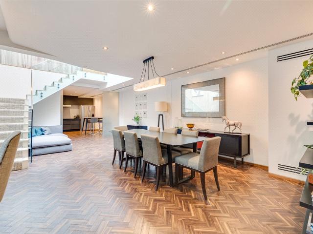 House for rent in Knightsbridge, Greater London