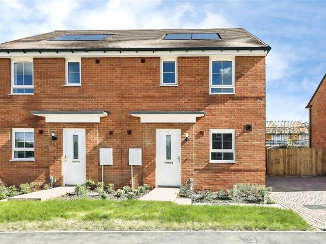 House for rent in Littlecote, West Sussex