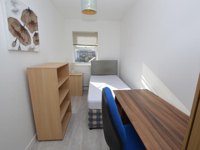 House for rent in Hythe, Fordham Heath