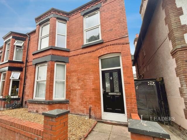 House for rent in Clubmoor, Calderstones