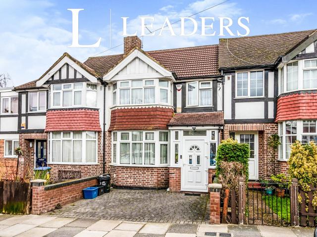 House for rent in Whitton, Greater London
