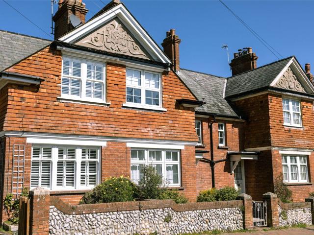 House for rent in Holywell, Eastbourne