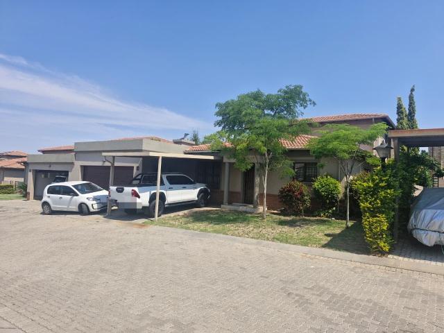 House for rent in Johannesburg Ward 92, Midrand