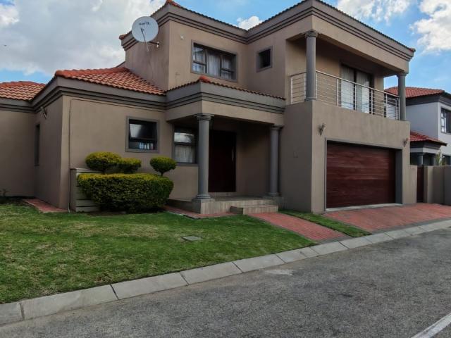 House for rent in Noordwyk, City of Johannesburg Metropolitan Municipality