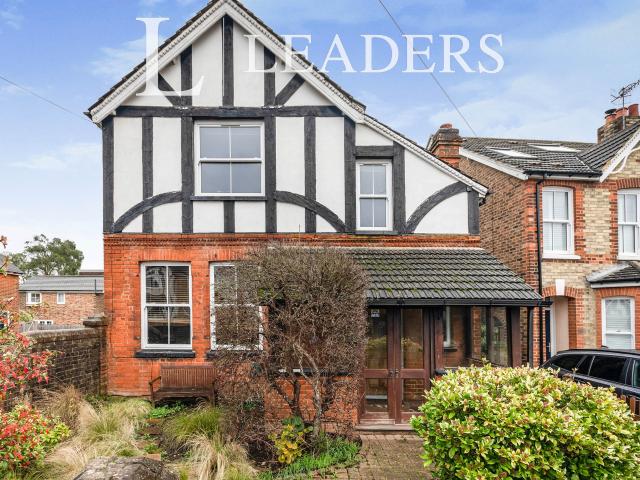 House for rent in Red Hill, Surrey
