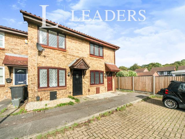 House for rent in Round Green, Luton