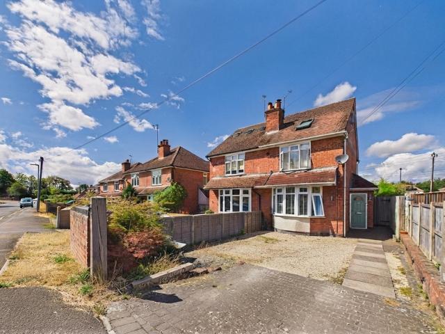 House for rent in Little Sandhurst