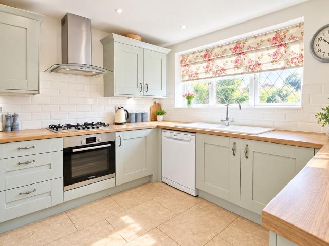 House for rent in College Town, Sandhurst