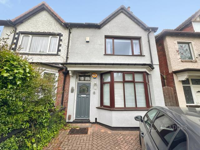 House for rent in Fox Hollies, Billesley