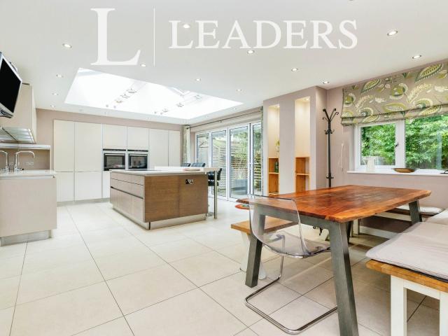 House for rent in Blackhills, Surrey