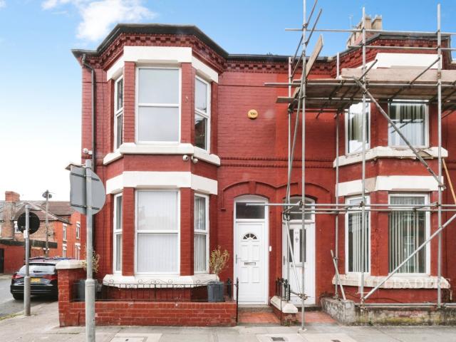 House for rent in Stoneycroft, Calderstones