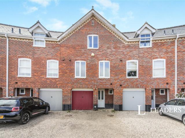 House for rent in Moreton Hall, Chedburgh