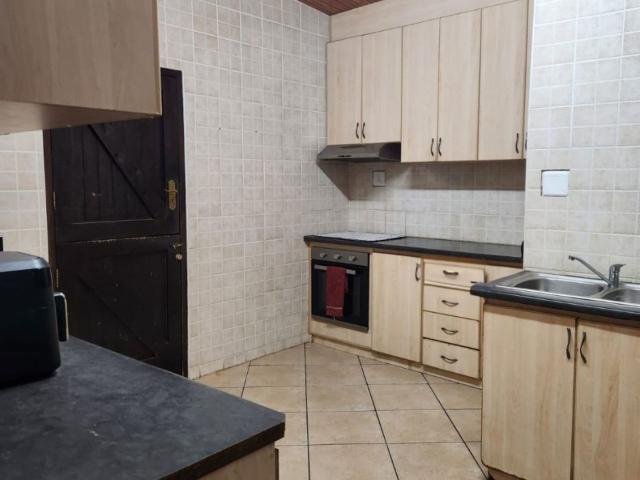 House for rent in College Hill, Kariega