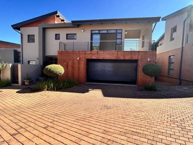 House for rent in Waterkloof, Pretoria